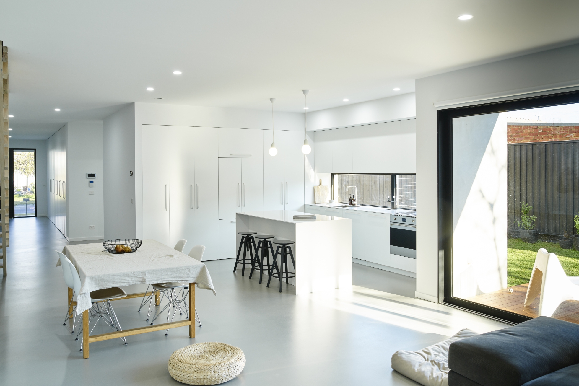 The invention of modern day heating and cooling - Coolro Ducted Air ...